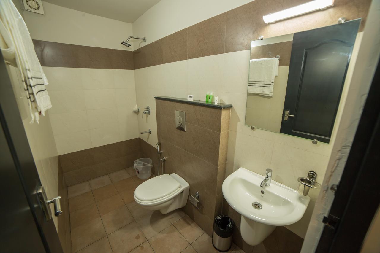 Отель South Gate Residency Коччи Экстерьер фото