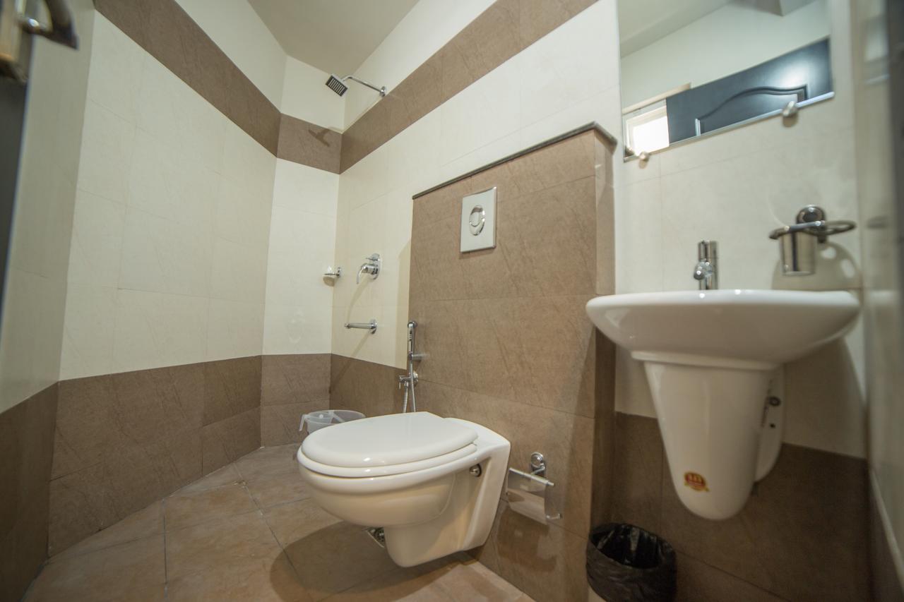 Отель South Gate Residency Коччи Экстерьер фото