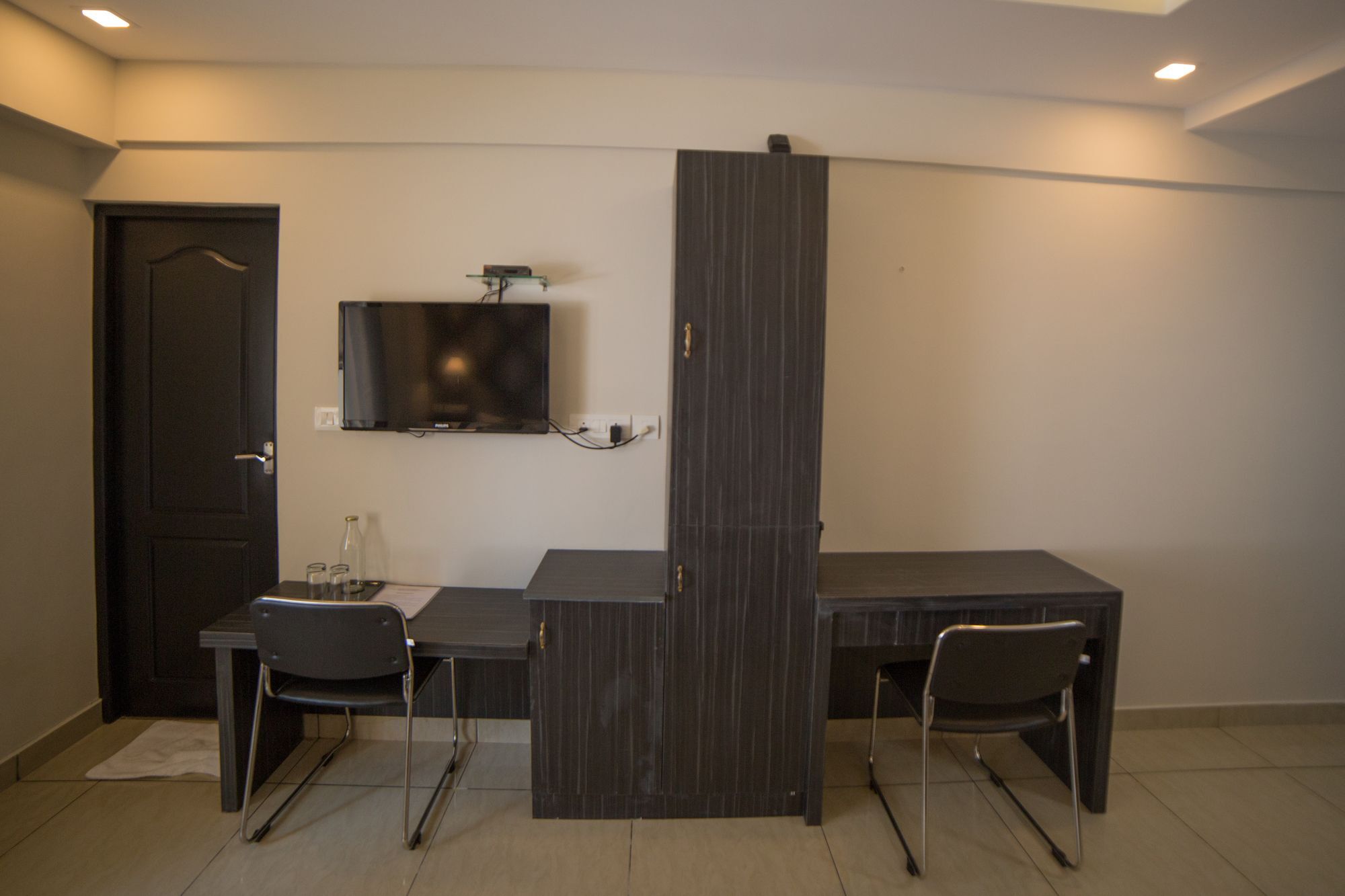 Отель South Gate Residency Коччи Экстерьер фото